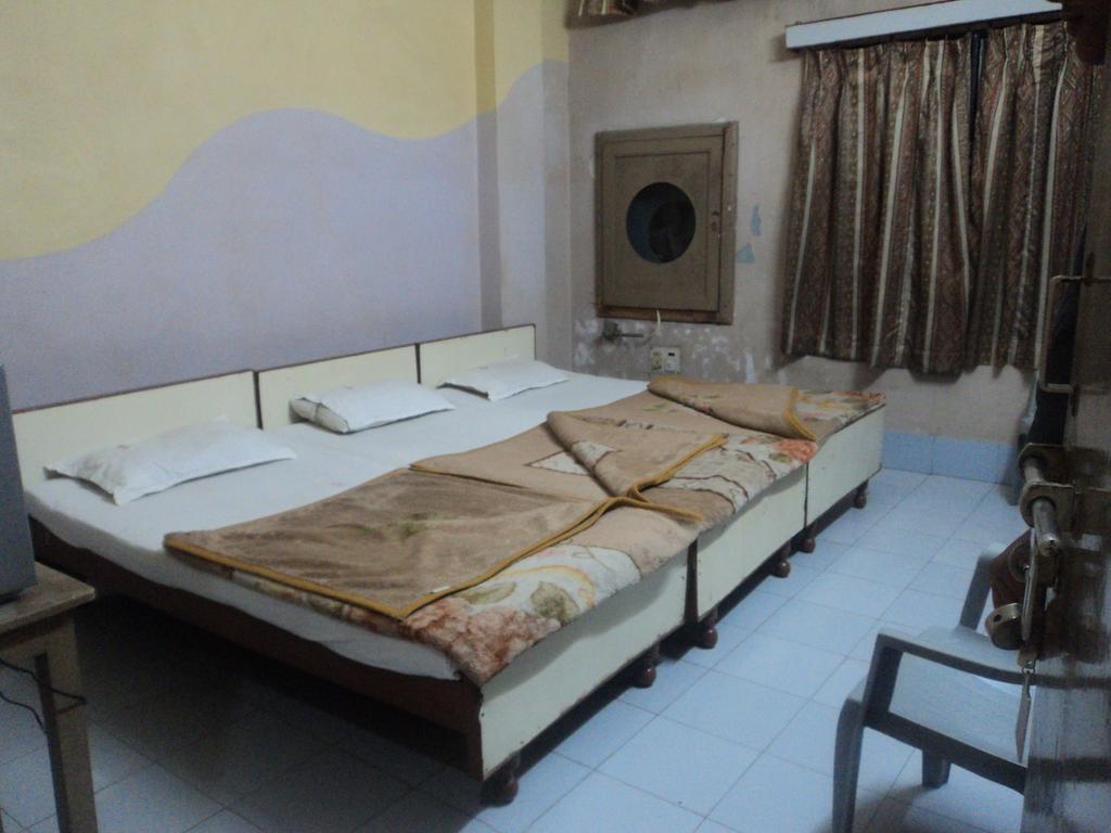 Hotel Jyoti Varanasi Dış mekan fotoğraf
